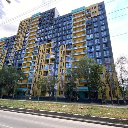 Heaven Apartment Mountain View Almatý Exterior foto